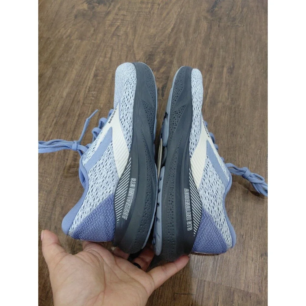 Size 8.5B - Brooks Adrenaline GTS 24 Country Wash Women's Sneakers